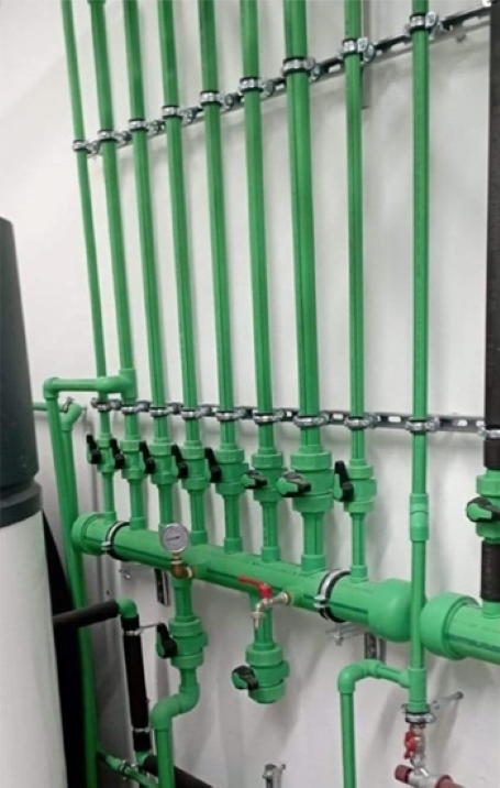 hydraulic installation